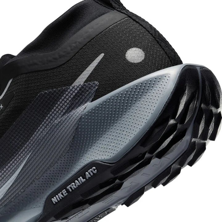 Nike Men's Pegasus Trail 5 GORE-TEX Waterproof Trail Running Shoes in Black | FQ0908-001 - Image 8