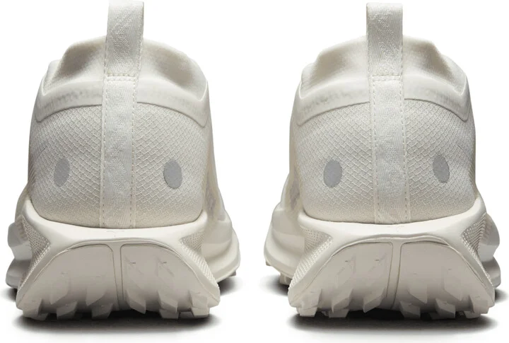 Nike Men's Pegasus Trail 5 GORE-TEX Waterproof Trail Running Shoes in White | FQ0908-101 - Image 6