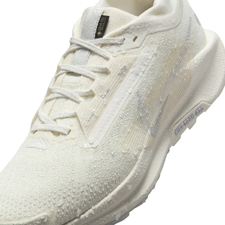 Nike Men's Pegasus Trail 5 GORE-TEX Waterproof Trail Running Shoes in White | FQ0908-101 - Image 10