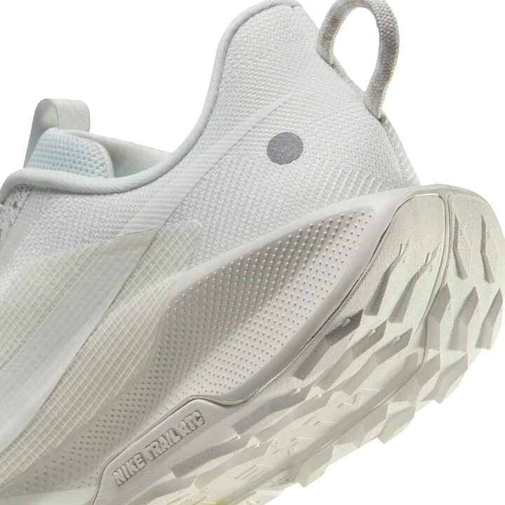 Nike Men's Pegasus Trail 5 Trail Running Shoes in White | DV3864-101 - Image 8