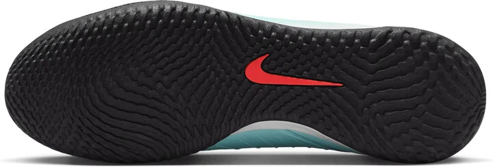 Nike Men's Phantom GX 2 Academy Indoor/Court Low-Top Soccer Shoes in Green | FJ2581-300 - Image 2