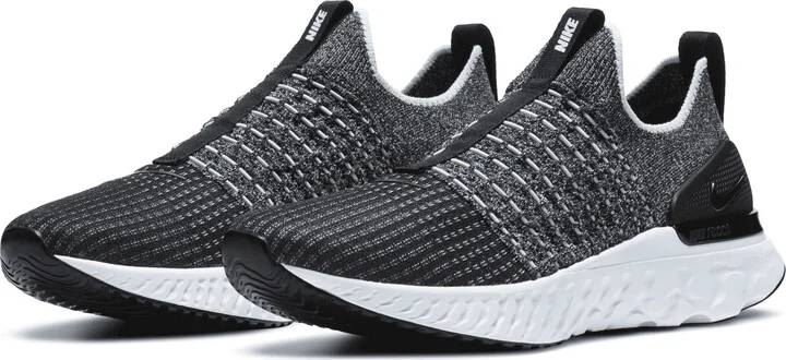 Nike Men's Phantom Run 2 Road Running Shoes in Black | CJ0277-003 - Image 5