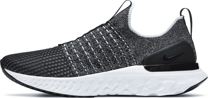 Nike Men's Phantom Run 2 Road Running Shoes in Black | CJ0277-003