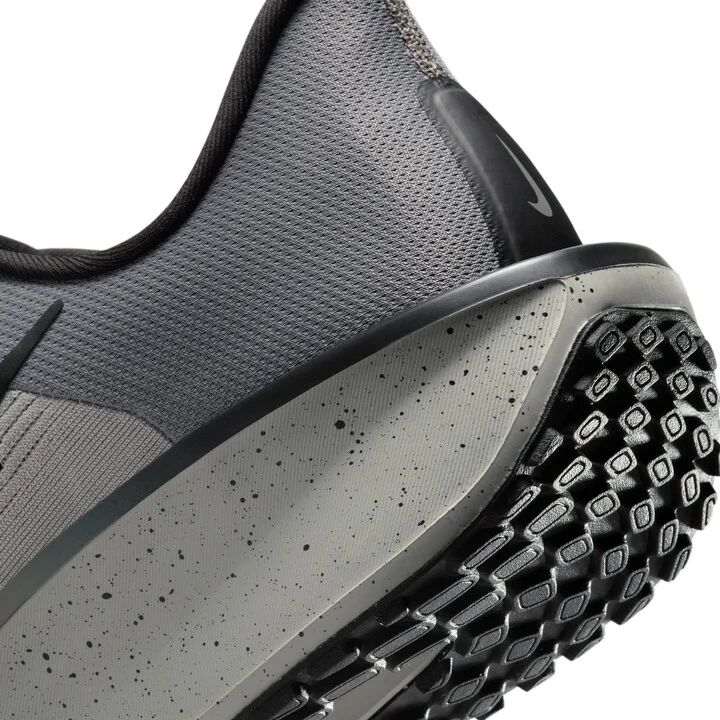 Nike Men's Quest 6 Road Running Shoes in Grey | IB4002-014 - Image 8