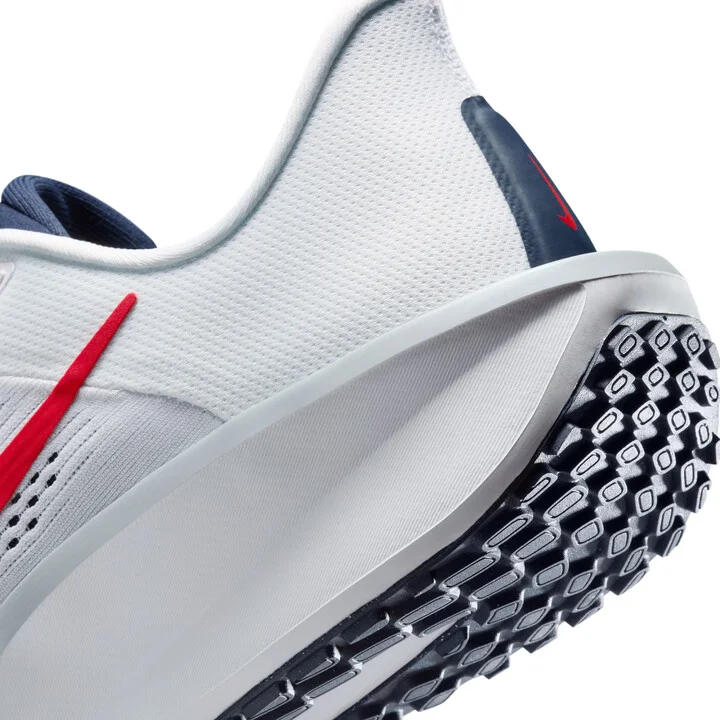 Nike Men's Quest 6 Road Running Shoes in White | FD6033-107 - Image 8