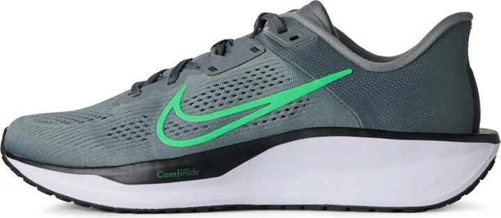 Nike Men's Quest 6 Sneaker