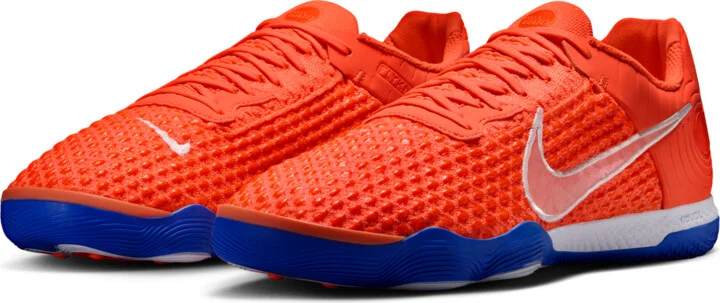 Nike Men's React Gato Indoor/Court Low-Top Soccer Shoes in Pink | CT0550-601 - Image 5