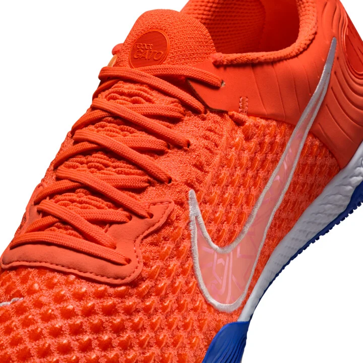 Nike Men's React Gato Indoor/Court Low-Top Soccer Shoes in Pink | CT0550-601 - Image 7