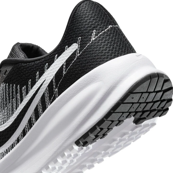 Nike Men's Run Defy Road Running Shoes in Black | HM9594-004 - Image 8