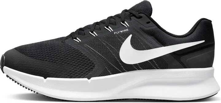Nike Men's Run Swift 3 Road Running Shoes (Extra Wide) in Black | FZ9666-001