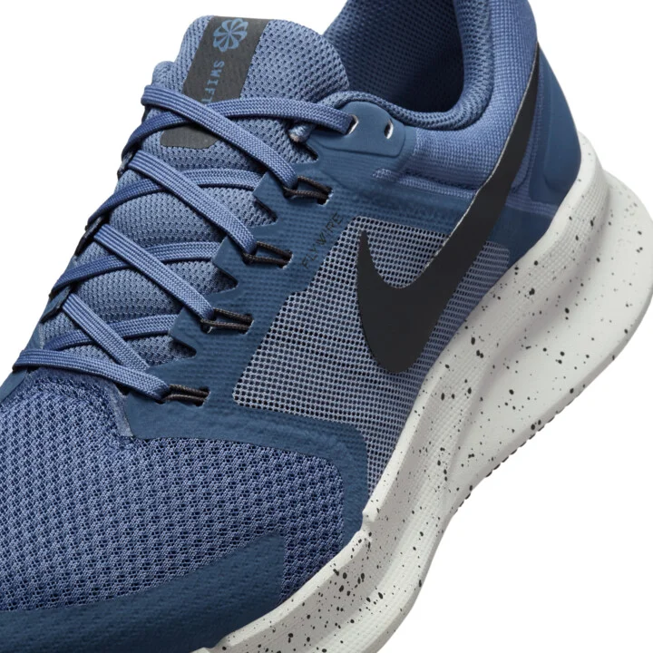 Nike Men's Run Swift 3 Road Running Shoes (Extra Wide) in Blue | FZ9666-401 - Image 7