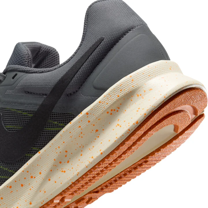 Nike Men's Run Swift 3 Road Running Shoes in Grey | HV5226-068 - Image 8