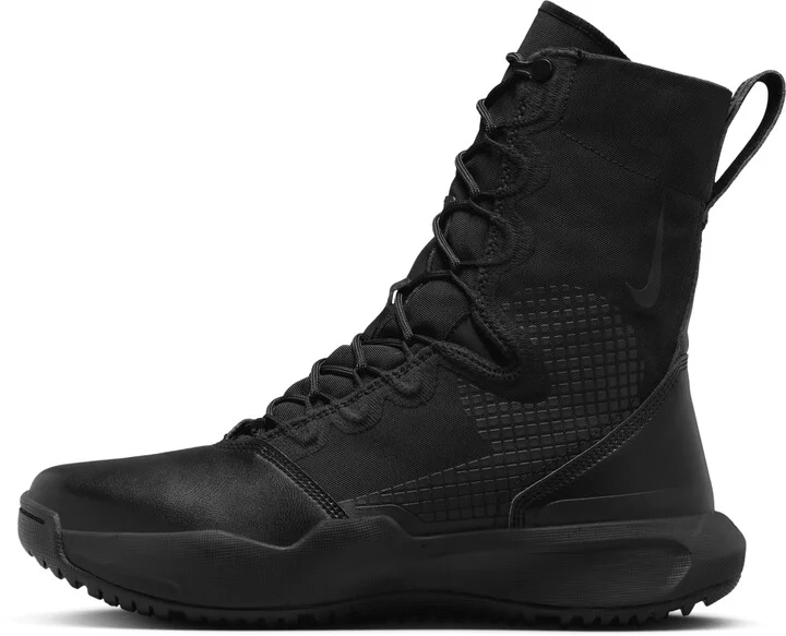 Nike Men's SFB B2 Boots in Black | FN3717-001