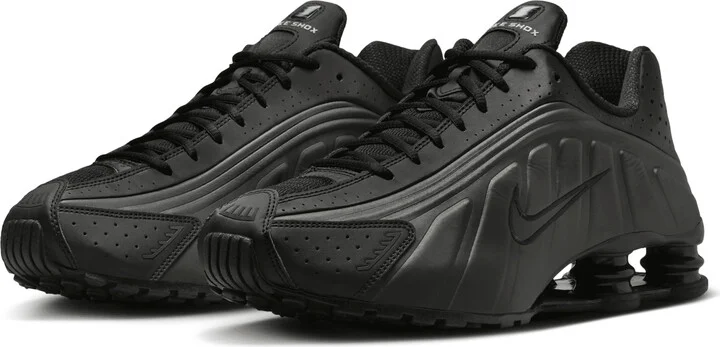 Nike Men's Shox R4 Shoes in Black | HQ1988-001 - Image 5