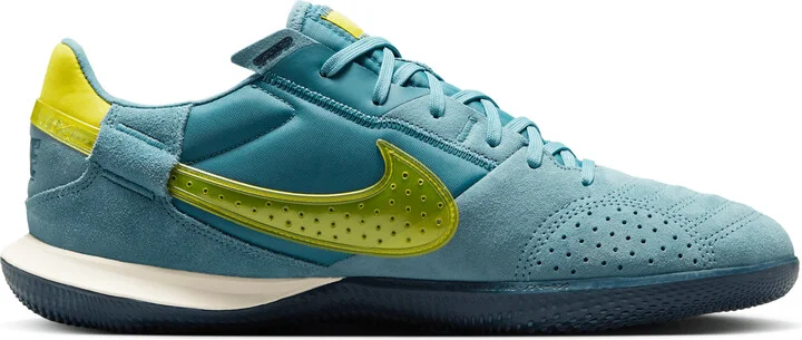 Nike Men's Streetgato Low-Top Soccer Shoes in Blue | DC8466-004 - Image 3