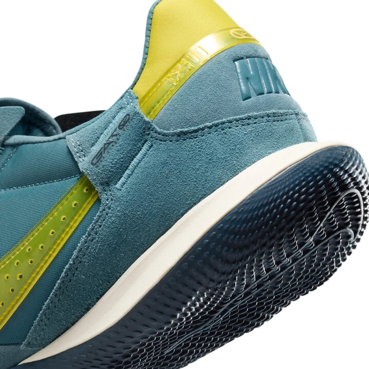 Nike Men's Streetgato Low-Top Soccer Shoes in Blue | DC8466-004 - Image 8