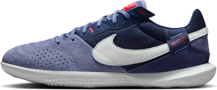 Nike Men's Streetgato Low-Top Soccer Shoes in Purple | DC8466-500