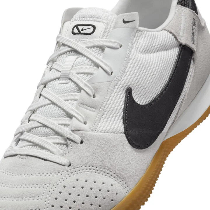 Nike Men's Streetgato Low-Top Soccer Shoes in White | HV5759-100 - Image 7