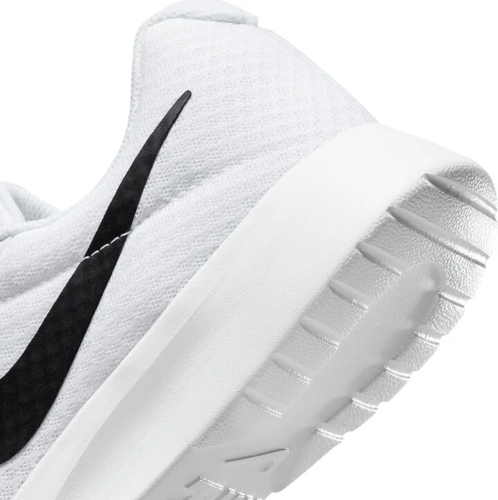 Nike Men's Tanjun Shoes in White | DJ6258-100 - Image 9