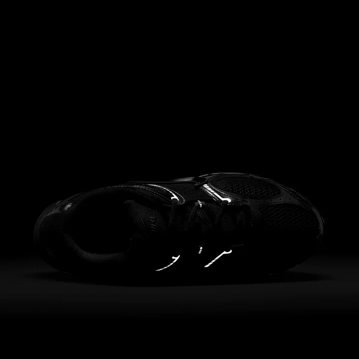 Nike Men's V5 RNR Shoes in Black | HJ5228-001 - Image 9