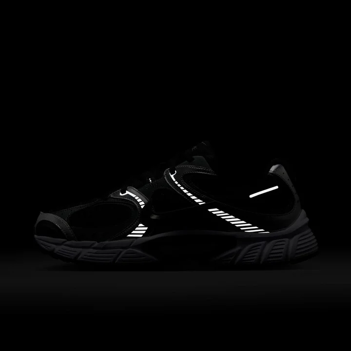 Nike Men's V5 RNR Shoes in Black | HJ5228-004 - Image 11