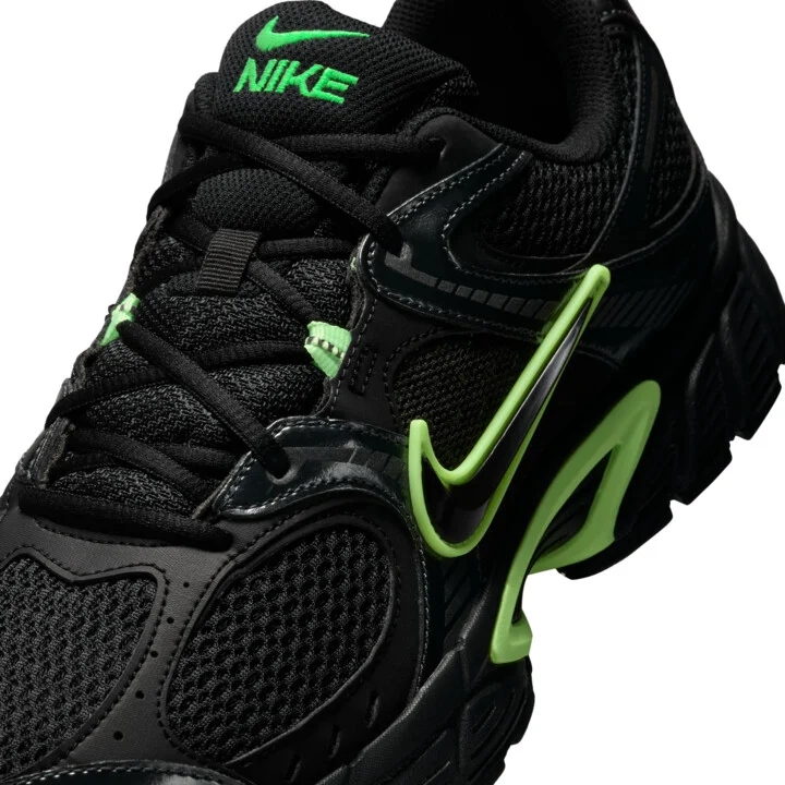 Nike Men's V5 RNR Shoes in Black | HJ5228-005 - Image 7