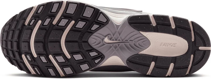 Nike Men's V5 RNR Shoes in Grey | HJ5228-003 - Image 2