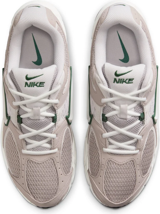 Nike Men's V5 RNR Shoes in Grey | II6292-001 - Image 4