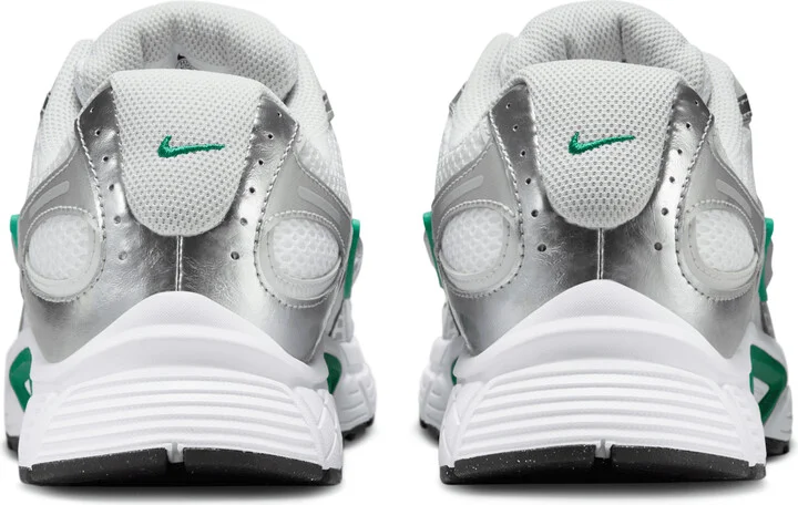 Nike Men's V5 RNR Shoes in White | HJ5228-100 - Image 6