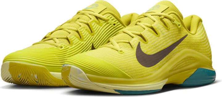 Nike Men's Vapor 12 Premium Hard Court Tennis Shoes in Green | HF7827-300 - Image 5