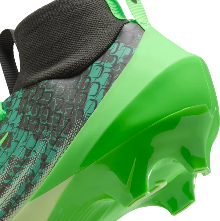 Nike Men's Vapor Pro 1 "CeeDee Lamb" Football Cleats in Green | IF0108-300 - Image 9