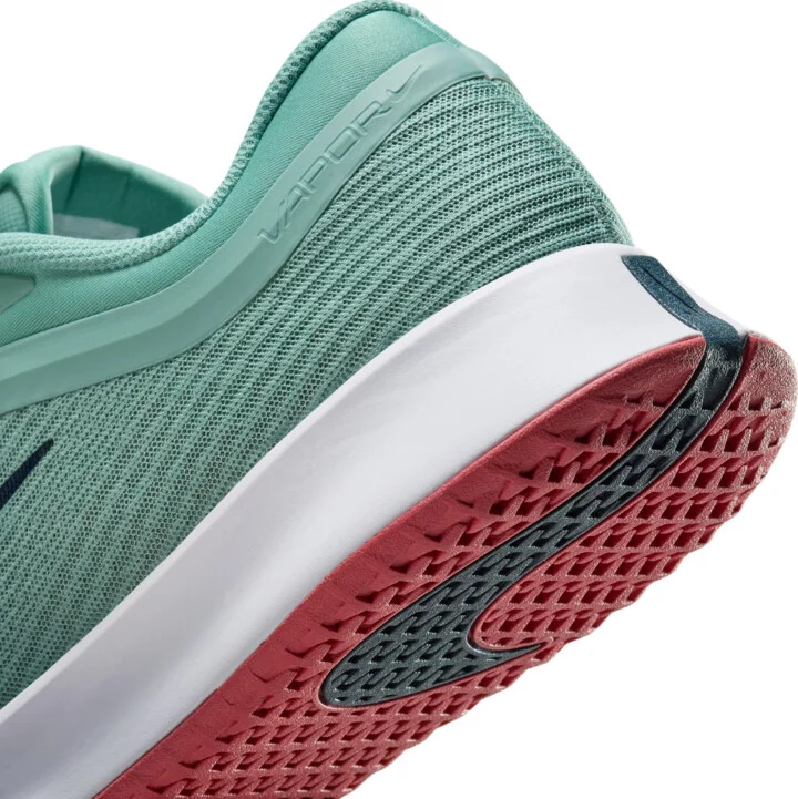 Nike Men's Vapor Pro 3 Hard Court Tennis Shoes in Green | FZ2161-004 - Image 8