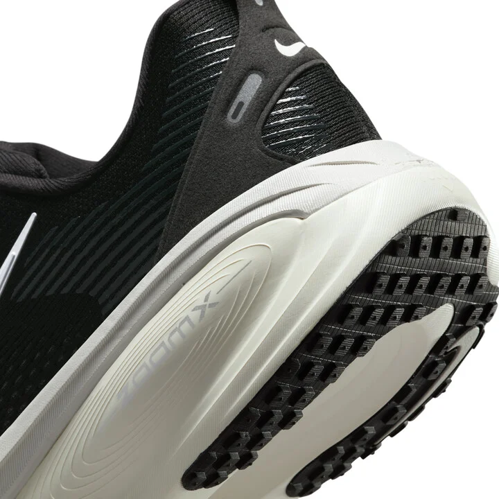 Nike Men's Vomero 1 Road Running Shoes in Black | HM6803-007 - Image 8