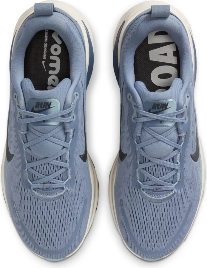 Nike Men's Vomero 18 Road Running Shoes (Extra Wide) in Blue | IF0514-401 - Image 4