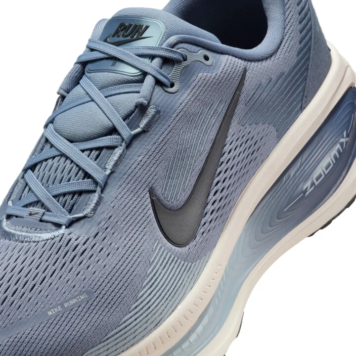 Nike Men's Vomero 18 Road Running Shoes (Extra Wide) in Blue | IF0514-401 - Image 7