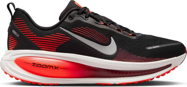 Nike Men's Vomero 18 Road Running Shoes in Black | HM6803-008 - Image 3
