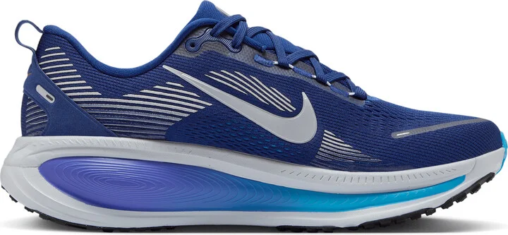 Nike Men's Vomero 18 Road Running Shoes in Blue | HM6803-401 - Image 3