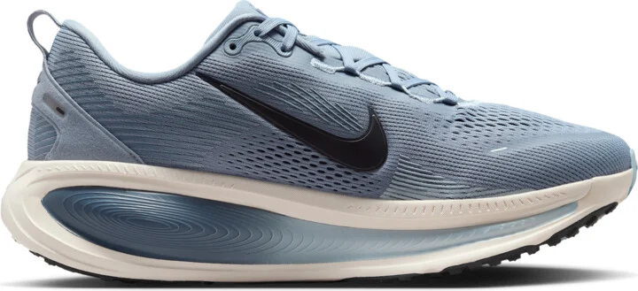 Nike Men's Vomero 18 Road Running Shoes in Blue | HM6803-402 - Image 3