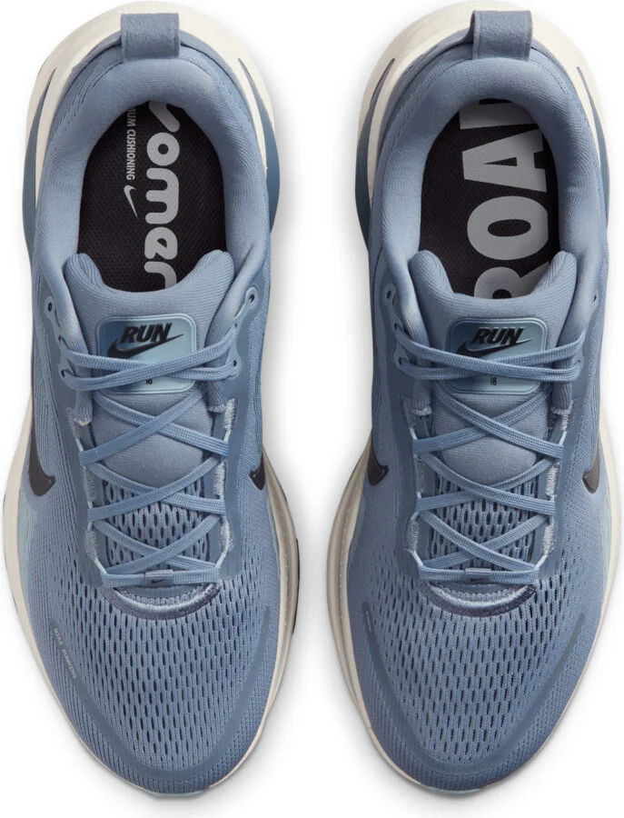Nike Men's Vomero 18 Road Running Shoes in Blue | HM6803-402 - Image 4