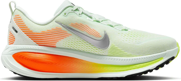 Nike Men's Vomero 18 Road Running Shoes in Green | HM6803-300 - Image 3