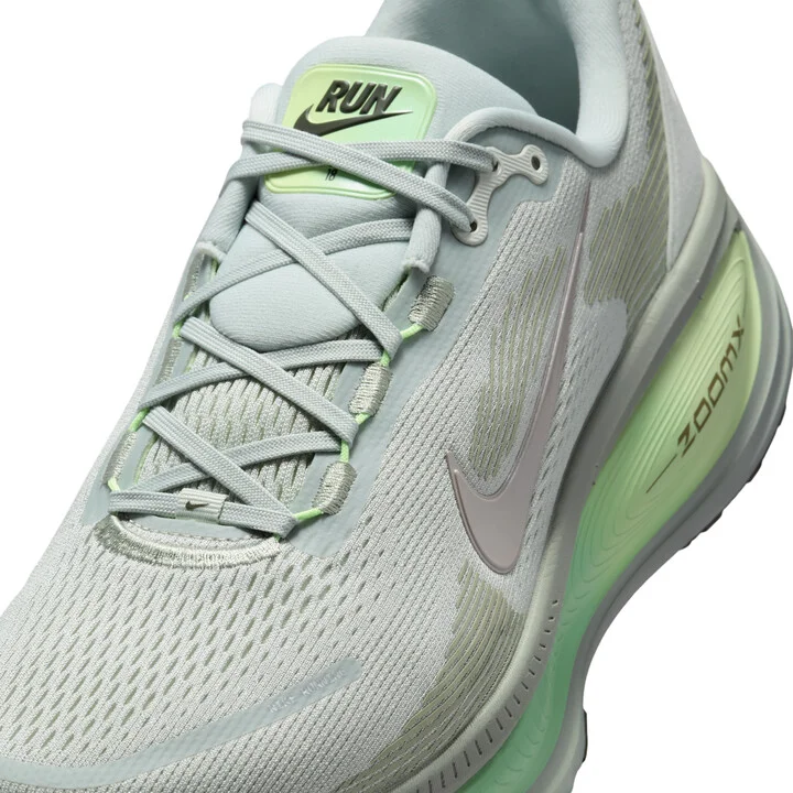 Nike Men's Vomero 18 Road Running Shoes in Grey | HM6803-002 - Image 7