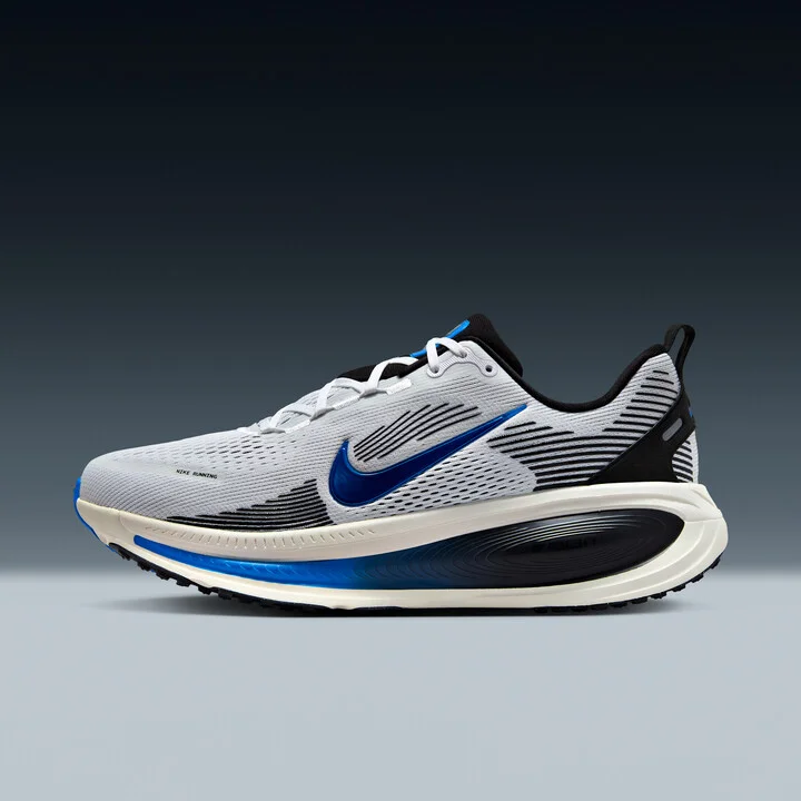 Nike Men's Vomero 18 Road Running Shoes in White | IB7722-100