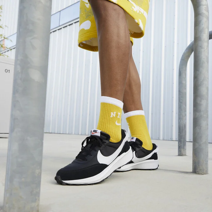 Nike Men's Waffle Debut Shoes in Black | DH9522-001 - Image 2