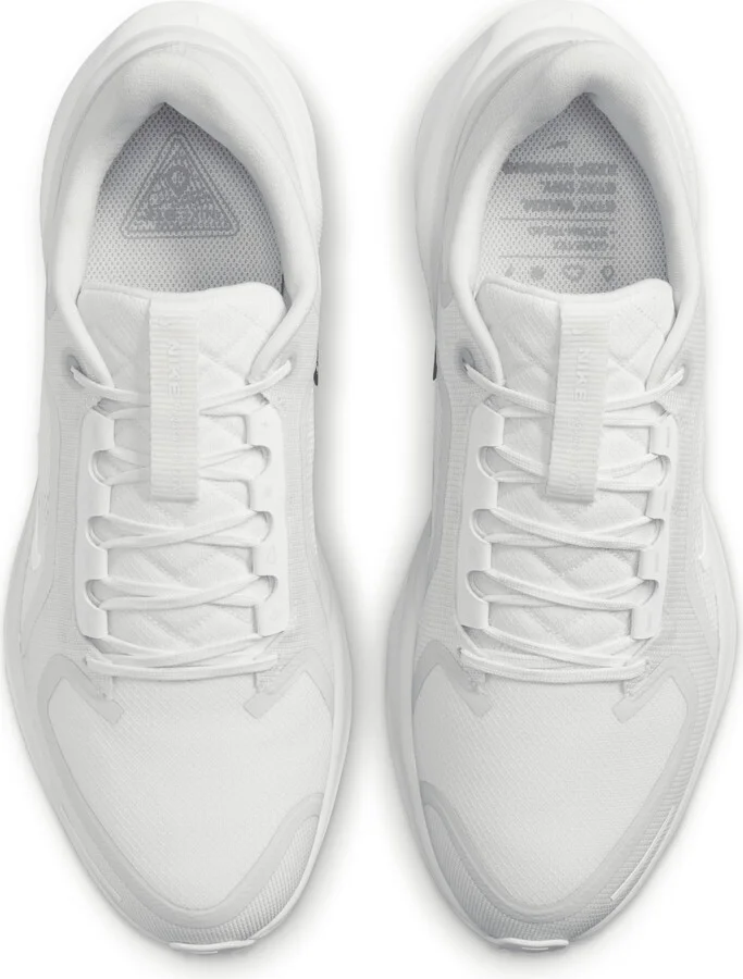 Nike Men's Winflo 11 GORE-TEX Waterproof Road Running Shoes in White | FQ1358-101 - Image 4