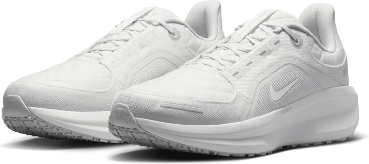 Nike Men's Winflo 11 GORE-TEX Waterproof Road Running Shoes in White | FQ1358-101 - Image 5