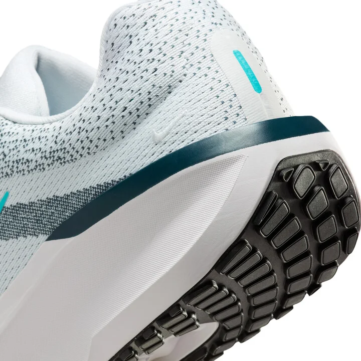 Nike Men's Winflo 11 Road Running Shoes (Extra Wide) in Grey | FQ8937-004 - Image 8
