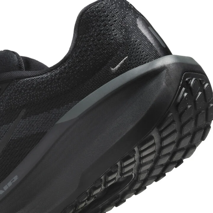 Nike Men's Winflo 11 Road Running Shoes in Black | FJ9509-002 - Image 8