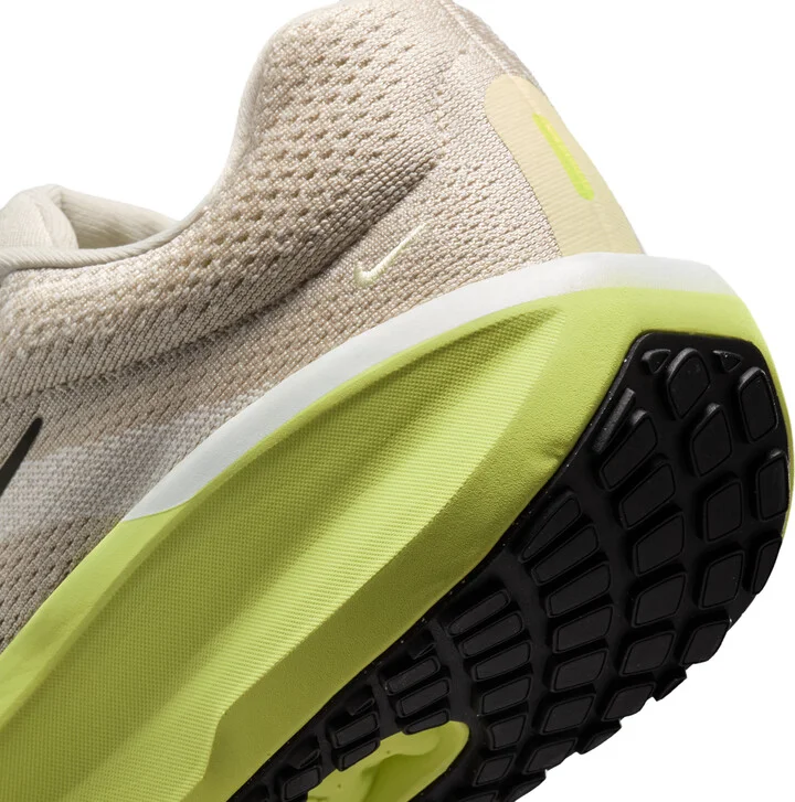 Nike Men's Winflo 11 Road Running Shoes in Brown | FJ9509-105 - Image 8