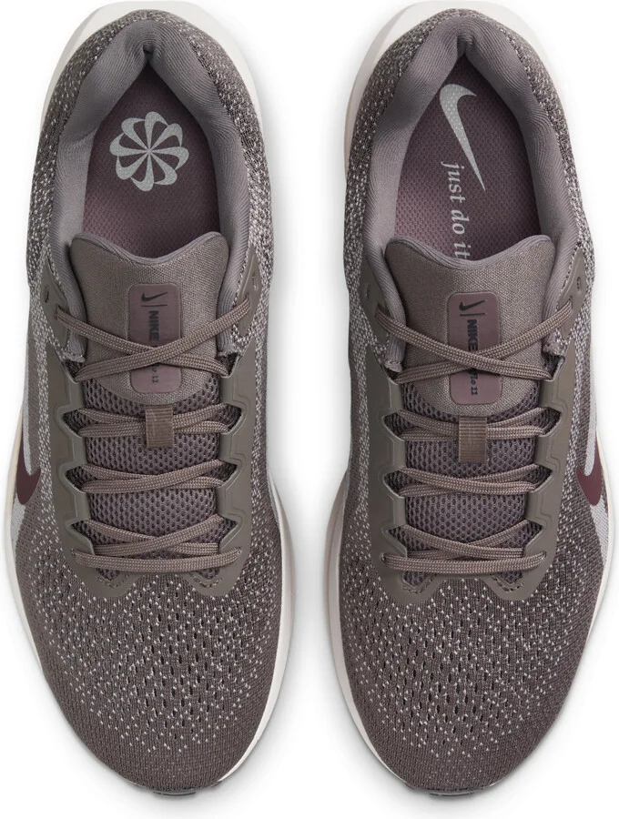 Nike Men's Winflo 11 Road Running Shoes in Grey | FJ9509-200 - Image 4