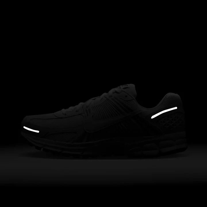 Nike Men's Zoom Vomero 5 SE Shoes in Grey | HF0731-007 - Image 9